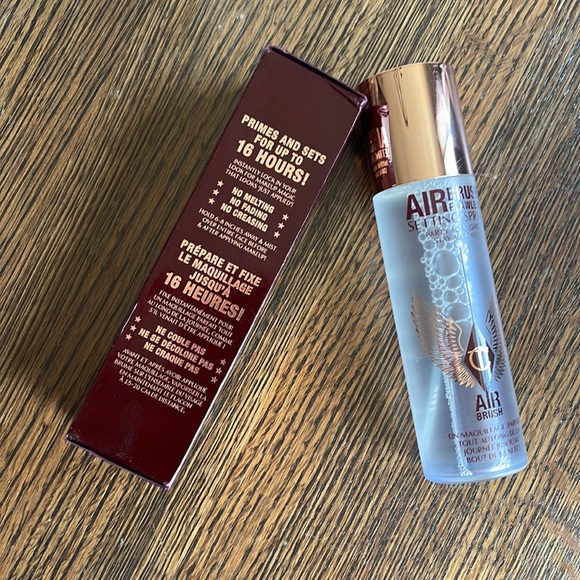 Charlotte Tilbury AirBrush Setting Spray 100 ml - Picture 2 of 3